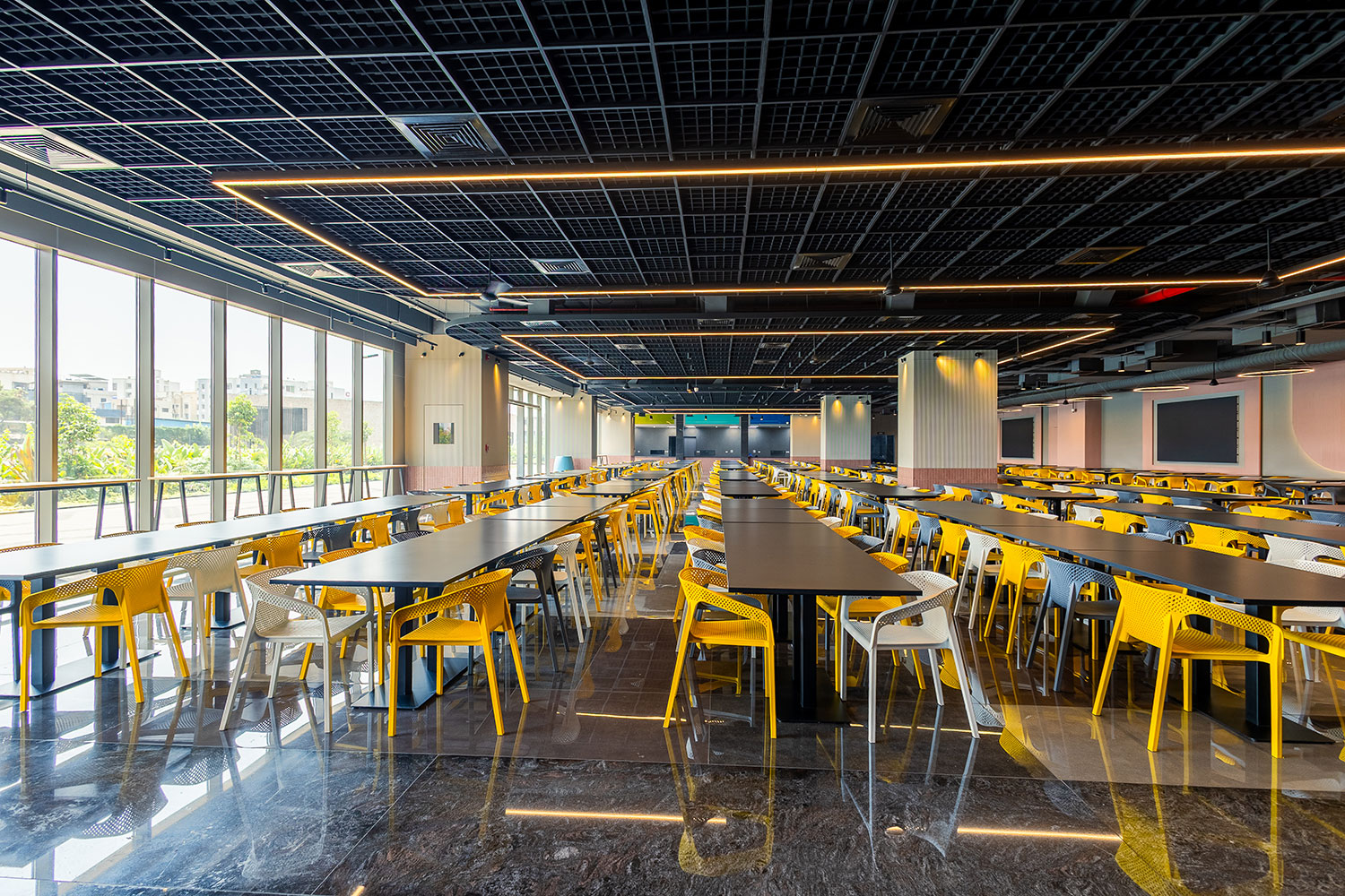 Food Court